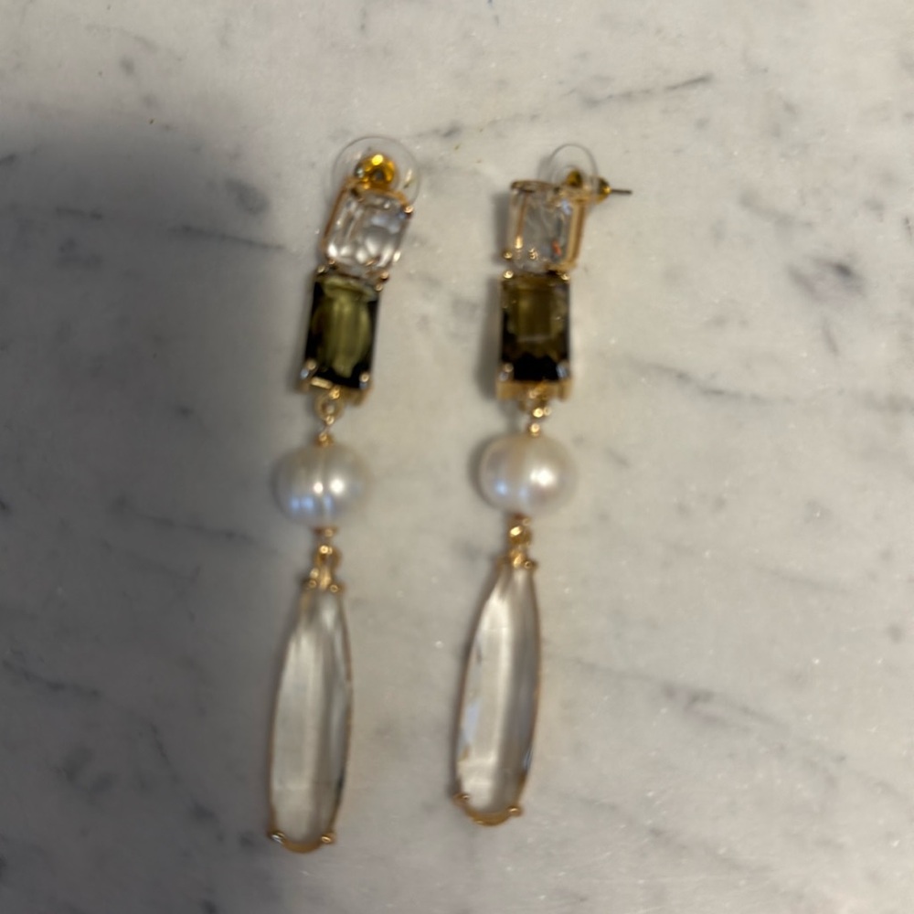 NWOT. Neely Phelan Earring